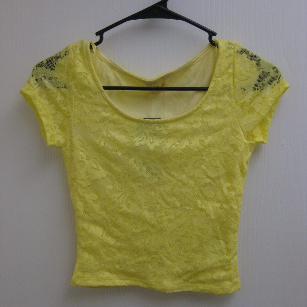 NWT Guess yellow lace crop top XS extra small - Picture 1 of 5